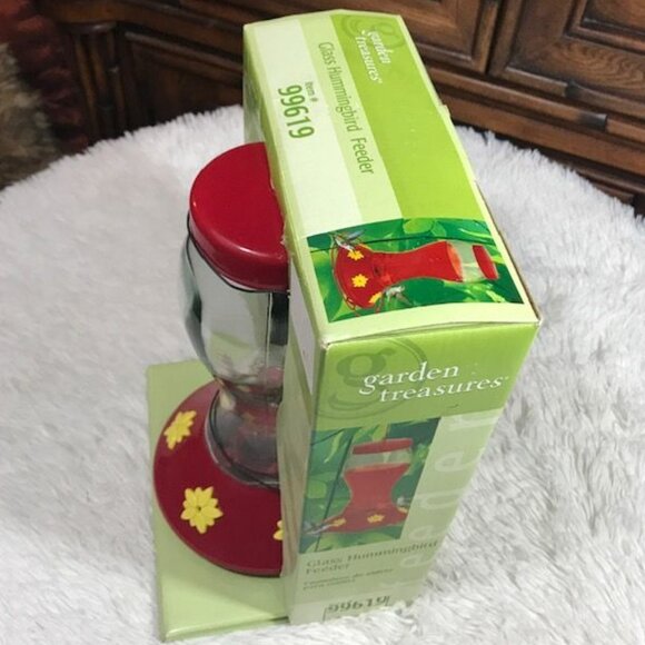 Garden Treasures 26 oz 6 Feeding Ports Glass Hummingbird Feeder - Picture 5 of 12